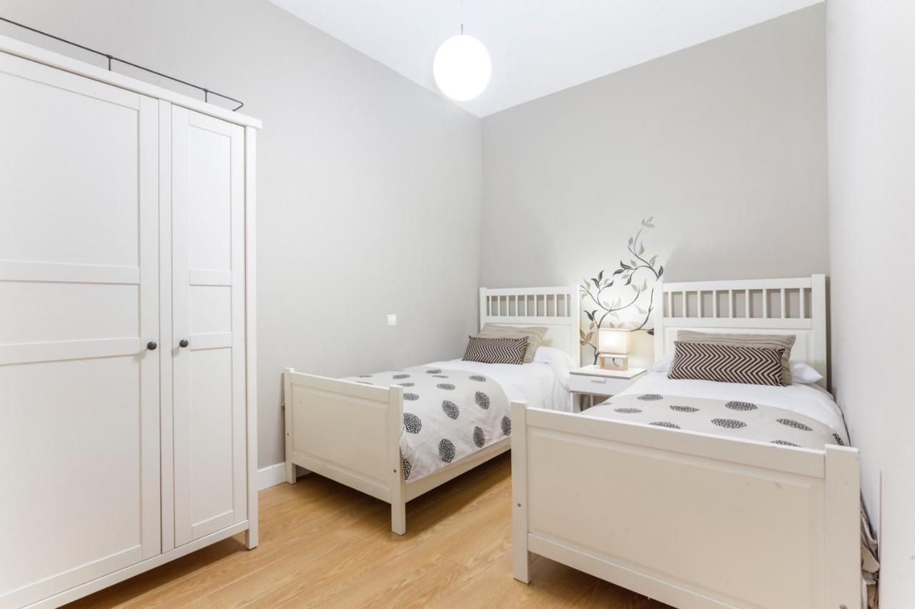 Apartamento Prado III En Madrid Eksteriør billede